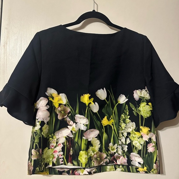 Victoria Beckham for Target Blue and Black Flutter Sleeve Blouse - Picture 5 of 6